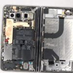 Imagen relacionada con Mira lo que hay dentro del Pixel Fold: un video teardown muestra detalles de la estructura interna